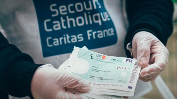 Le Secours catholiques aident les personnes les plus précaires grâces aux "chèques services"